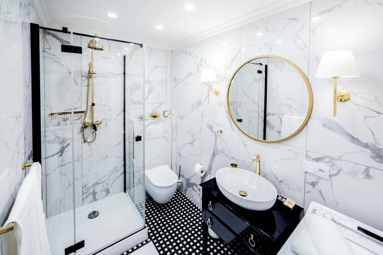 Apartament Golden Place 2 Cracovia Exterior foto